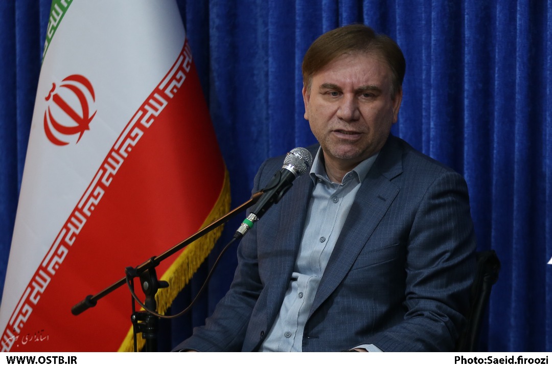 استاندار بوشهر بر ارتقای سطح کیفی فعالیت‌های قرآنی در استان تاکید کرد 